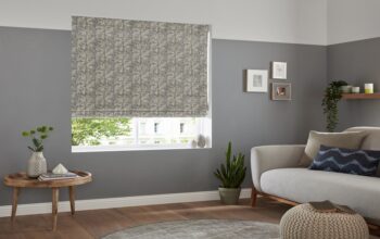 Made to measure Roman blind