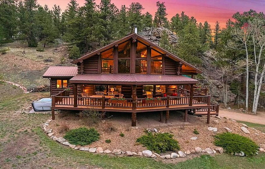 The Best Log Cabins for Year-Round Use